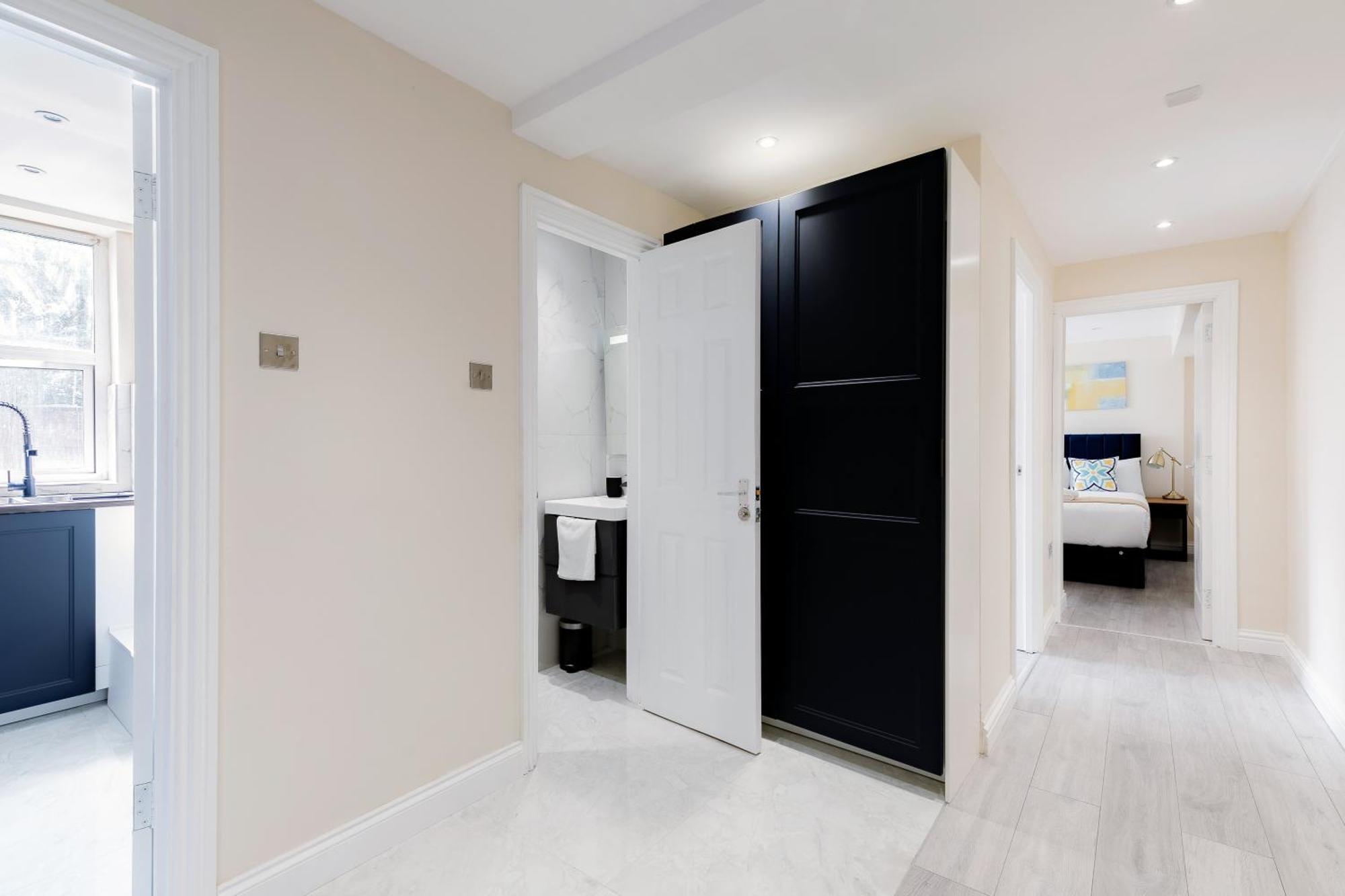 Two Bedroom Apartment Near Hyde Park And Oxford Street London Exterior photo